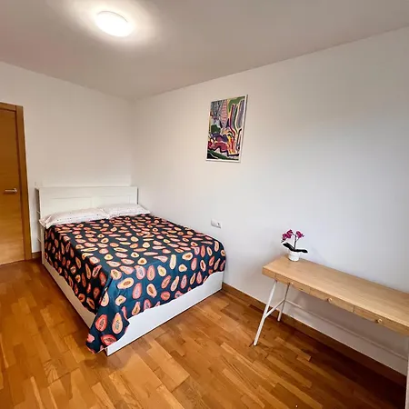 En Astillero Con Plaza De Aparcamiento * El Astillero